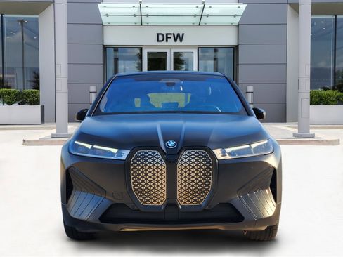 Used 2023 BMW iX M60 image 2