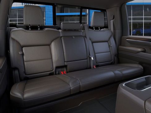 New 2026 GMC Sierra 3500 Denali w/ Denali Reserve Package image 17