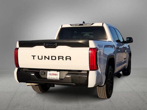 Used 2022 Toyota Tundra SR5 image 7