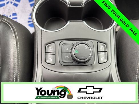 Certified 2024 GMC Terrain SLT image 24