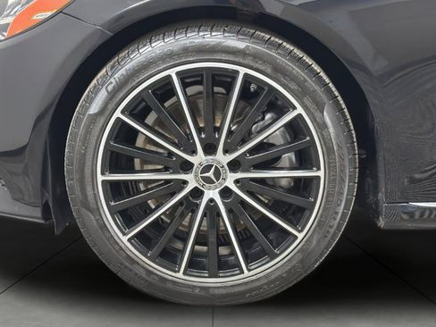 Used 2019 Mercedes-Benz C 300 Sedan image 24