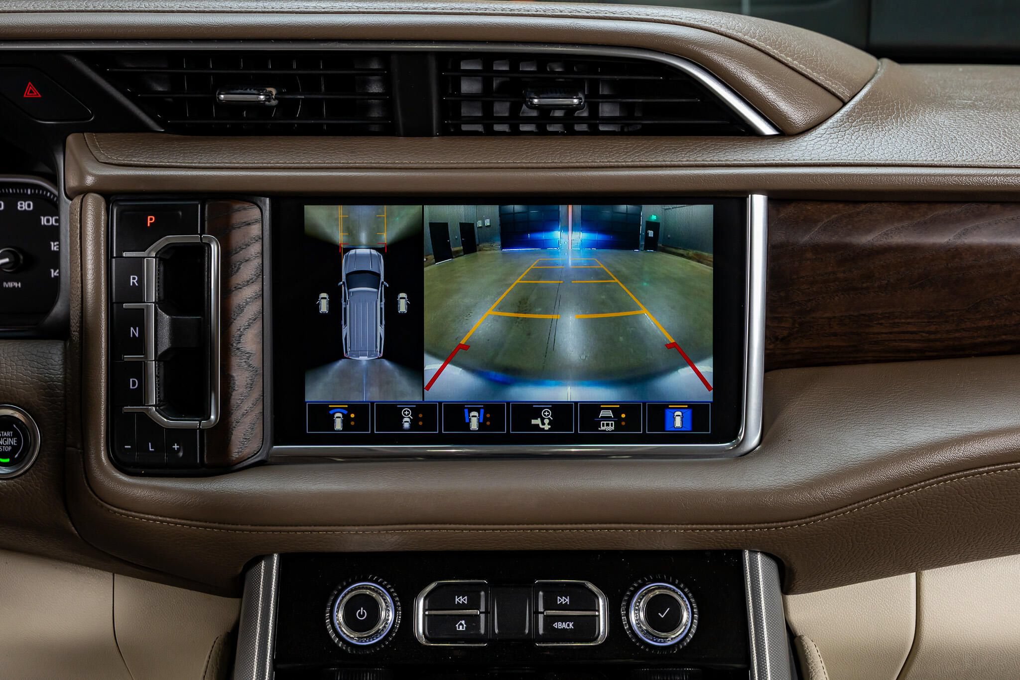 Used 2021 GMC Yukon XL Denali RWD image 22