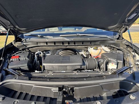 Used 2024 Chevrolet Tahoe High Country image 43