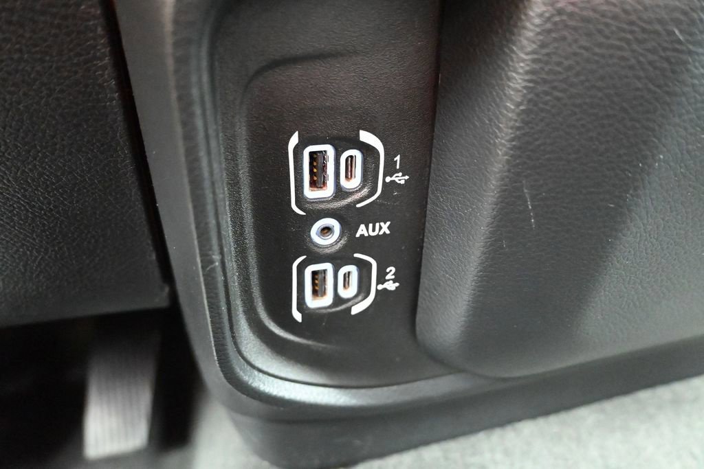 Used 2023 RAM 1500 Big Horn AWD/4WD image 17