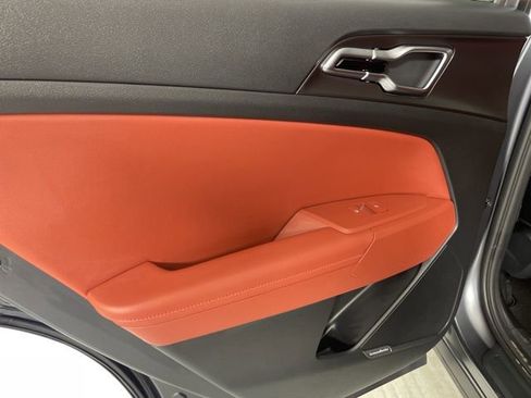 New 2026 Kia Sportage SX Prestige image 37