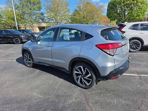 Used 2019 Honda HR-V Sport image 5