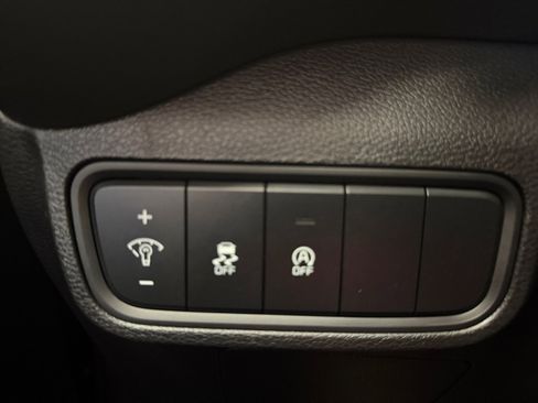 Used 2024 Kia Soul LX image 25