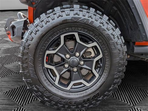 Used 2020 Jeep Gladiator Rubicon image 9
