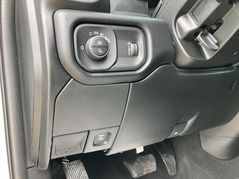 Used 2026 RAM 3500 Tradesman AWD/4WD image 27
