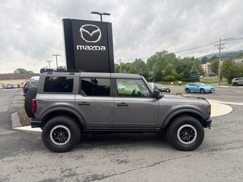 Used 2024 Ford Bronco Black Diamond AWD/4WD image 9