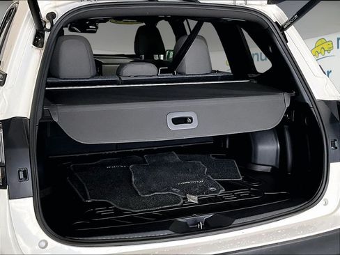 Used 2025 Subaru Forester Premium AWD/4WD image 34