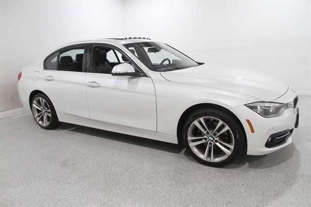 Used 2017 BMW 330i xDrive Sedan AWD/4WD image 1