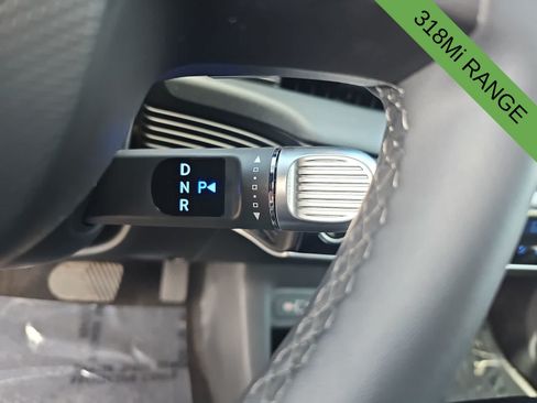 Used 2025 Hyundai Ioniq 5 SE RWD image 21