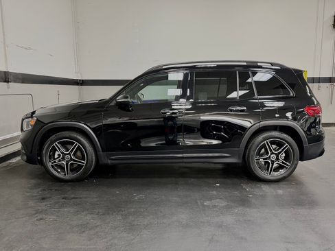 Certified 2023 Mercedes-Benz GLB 250 image 9