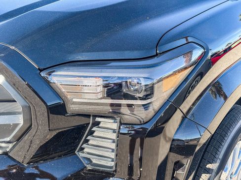 New 2026 Toyota Tacoma SR5 RWD image 9