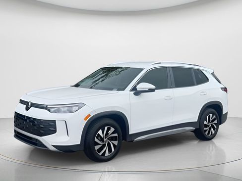 New 2026 Volkswagen Tiguan S image 4