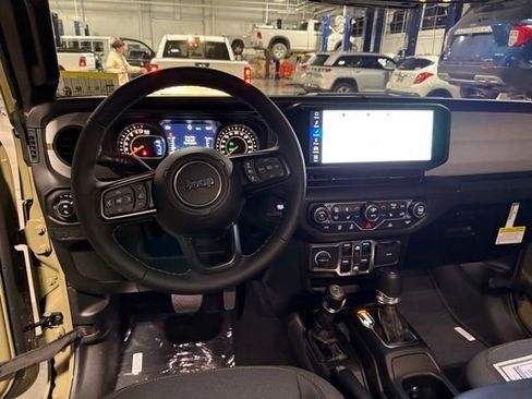 New 2026 Jeep Gladiator Sport image 11