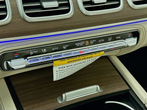 New 2026 Mercedes-Benz GLE 450 4MATIC Coupe image 17