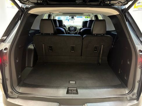 Used 2019 Chevrolet Traverse LT w/ LT Premium Package image 21