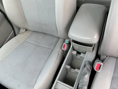 Used 2013 Subaru Forester 2.5X image 35