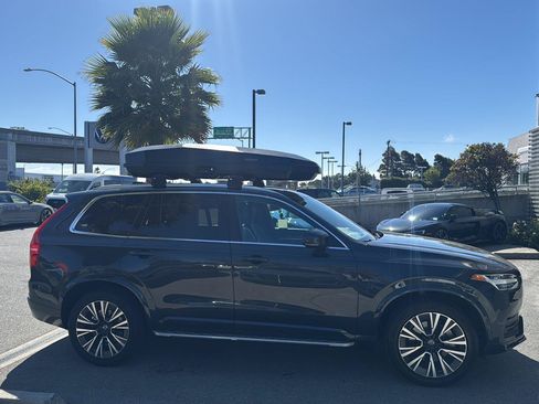 Used 2021 Volvo XC90 T5 Momentum w/ Advanced Package AWD/4WD image 5
