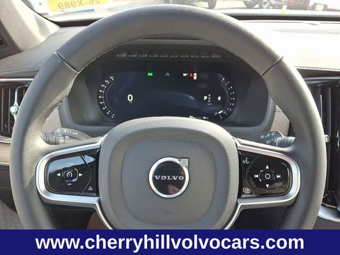 New 2026 Volvo XC90 B6 Plus w/ Protection Package Premier image 9