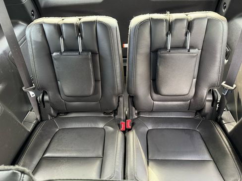 Used 2015 Ford Explorer Sport w/ Equipment Group 401A image 17