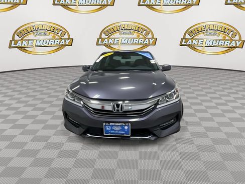 Used 2017 Honda Accord EX image 6