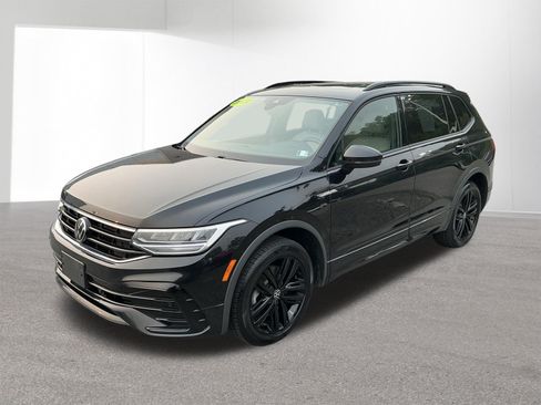 Used 2022 Volkswagen Tiguan SE R-Line AWD/4WD image 7