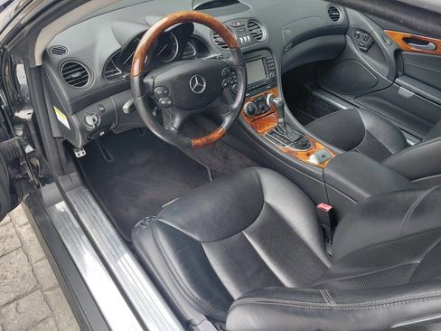 Used 2007 Mercedes-Benz SL 550 image 8
