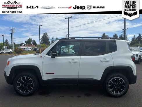 Used 2023 Jeep Renegade Trailhawk AWD/4WD image 11