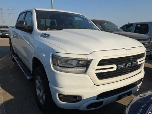Used 2019 RAM 1500 Big Horn RWD image 5