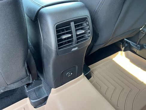 Used 2022 Ford Escape SE w/ Convenience Package FWD image 27
