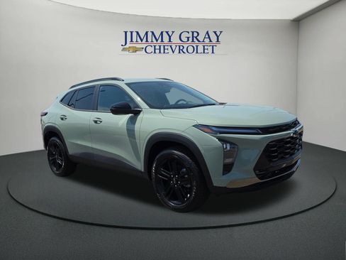 New 2026 Chevrolet Trax ACTIV w/ Driver Confidence Package FWD image 7