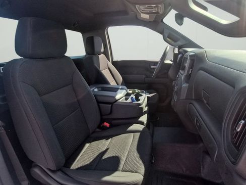 Used 2025 Chevrolet Silverado 1500 W/T RWD image 13