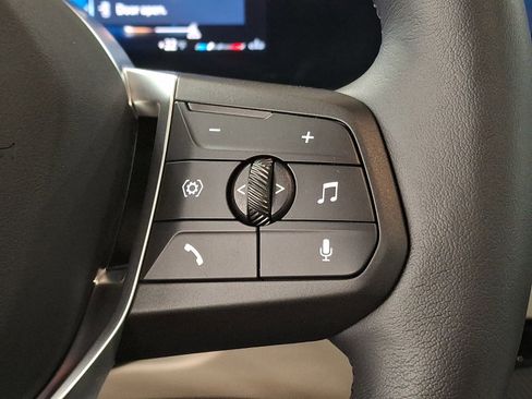 Used 2025 BMW X1 xDrive28i w/ Technology Package image 19