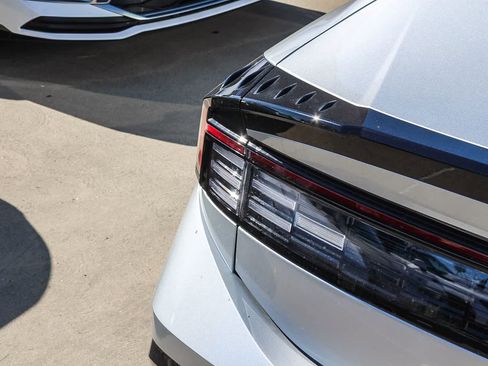 Certified 2025 Hyundai Sonata SEL image 8