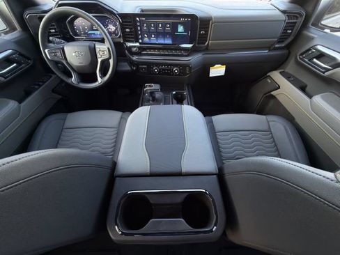 New 2026 Chevrolet Silverado 1500 ZR2 AWD/4WD image 12