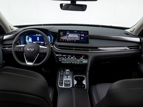 Certified 2025 INFINITI QX60 Luxe AWD/4WD image 9
