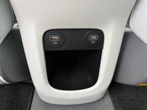 Certified 2024 Hyundai Ioniq 5 Limited RWD image 17