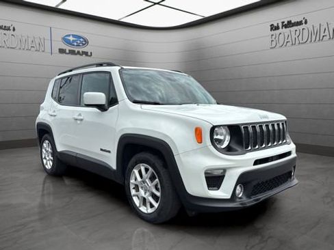 Used 2020 Jeep Renegade Latitude w/ Cold Weather Group FWD image 2
