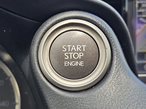 Used 2018 Lexus IS 300 w/ Comfort Package RWD image 21