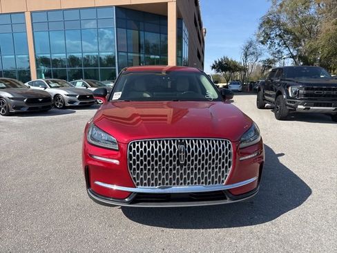 Used 2025 Lincoln Corsair FWD image 10