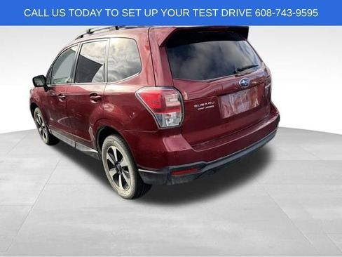 Used 2018 Subaru Forester 2.5i Premium w/ All-Weather Package AWD/4WD image 3