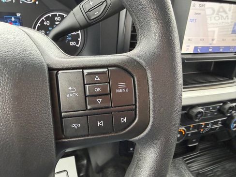 Used 2024 Ford F250 XL w/ XL Chrome Package image 19