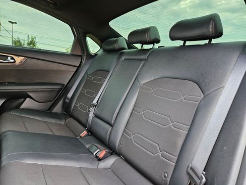 Used 2024 Kia Forte GT-Line w/ GT-Line Premium Package FWD image 19
