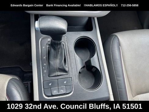 Used 2017 Kia Sedona LX w/ LX Essentials Premium Package FWD image 11