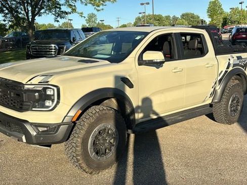 Used 2025 Ford Ranger Raptor AWD/4WD image 2