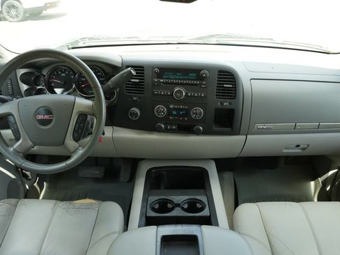 Used 2013 GMC Sierra 2500 SLE w/ Texas Edition AWD/4WD image 5