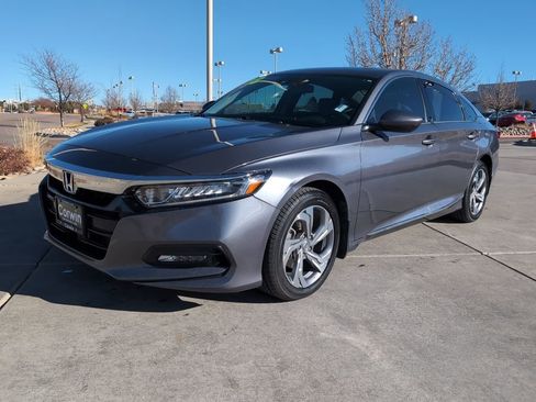 Used 2018 Honda Accord EX image 3